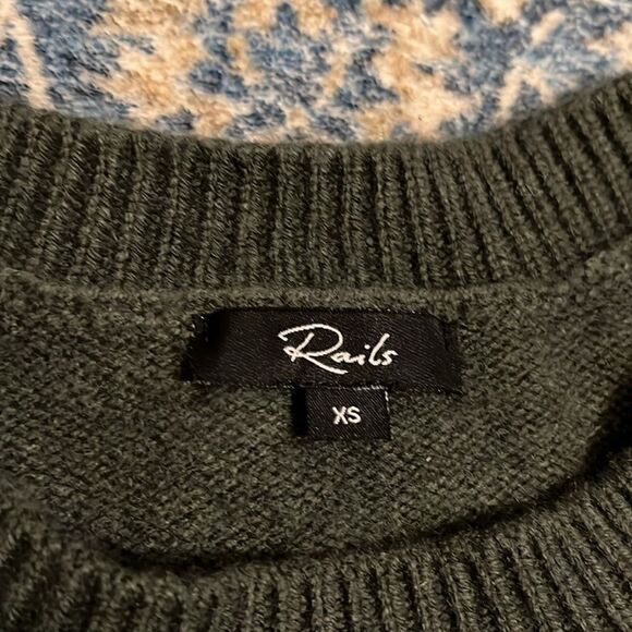 Rails Perci Olive Green Gold Stars Design Pullover Sweater Boho Contemporary - Picture 11 of 12